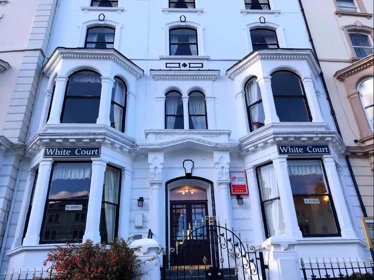 White Court Llandudno Bed & Breakfast Exterior photo